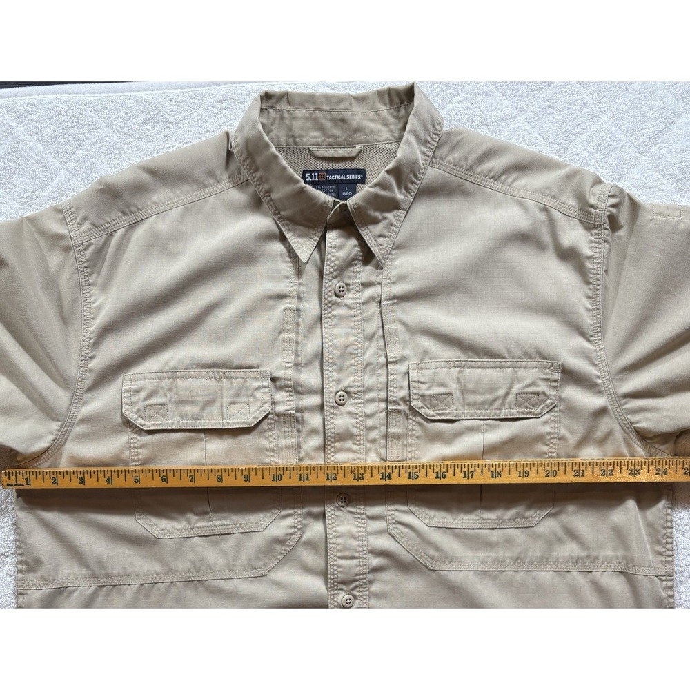 5.11 Tactical Mens Button Down Shirt Sz Large Beige Short Sleeve Vented -1847 - Picture 4 of 7